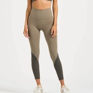 Vuori M Colorblock Legging